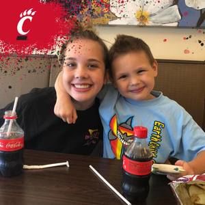 Meet your Posher, Jonelle